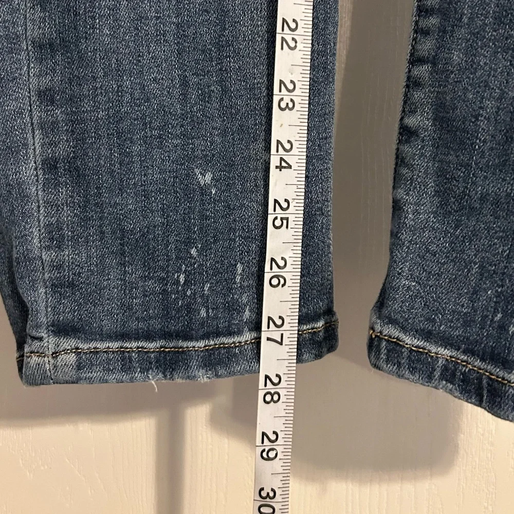 Judy Blue | Distressed Boyfriend Jeans in Blue | Size 5/27